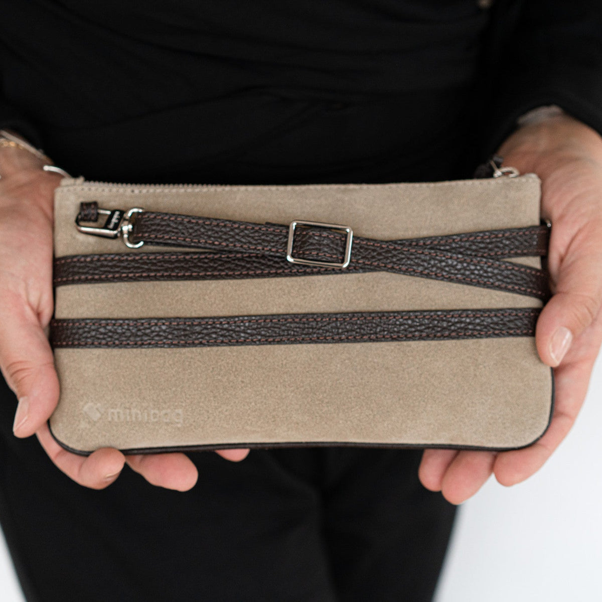 mini bag velour khaki, rauhledertasche khaki